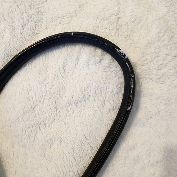 GH Bass & Co Vintage Black Leather Shoulder Handbag Purse - Picture 4 of 16